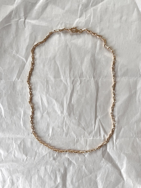 Laura Lombardi gold Corre Chain