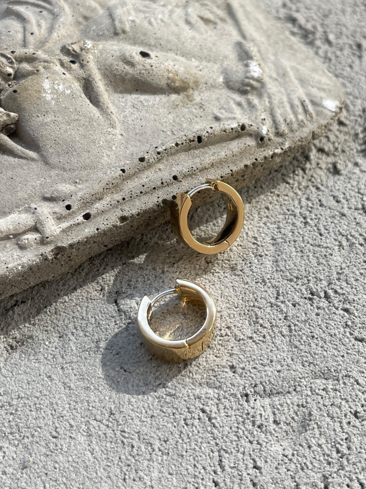 Laura Lombardi gold Forza Hoops
