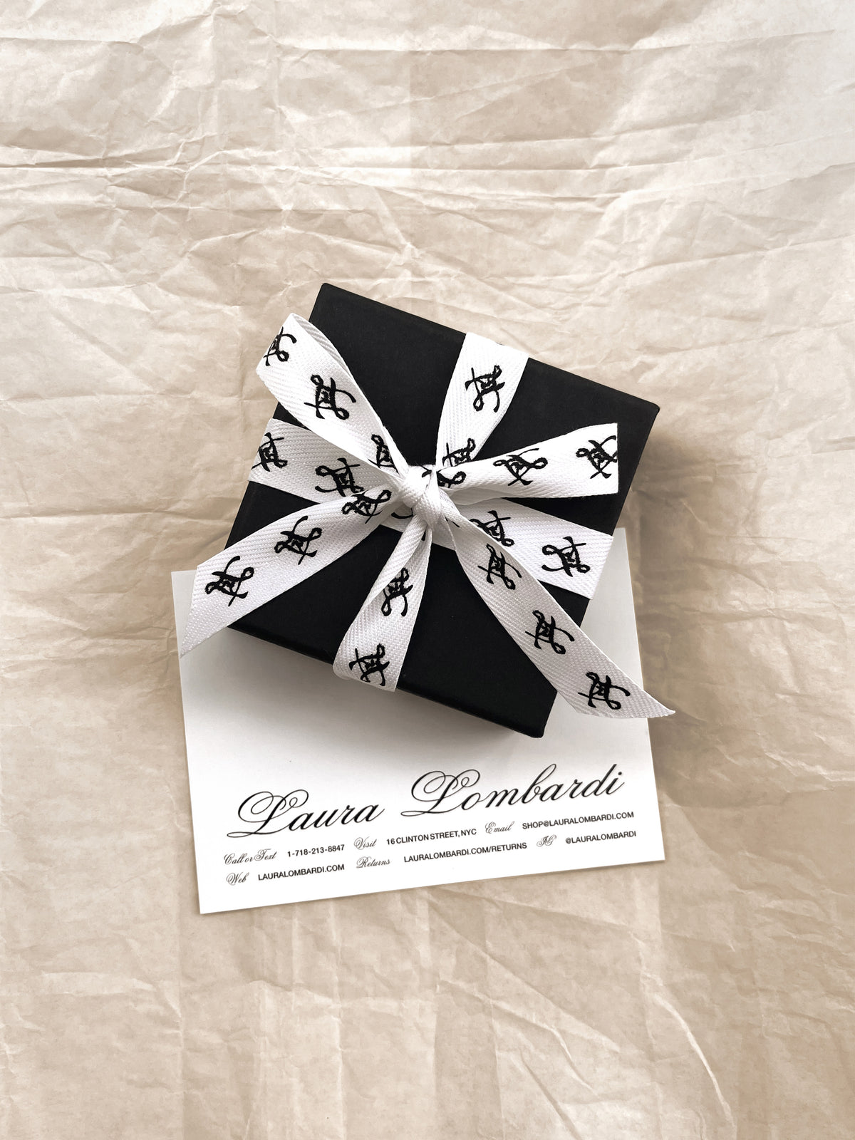 Laura Lombardi Gift Wrapping