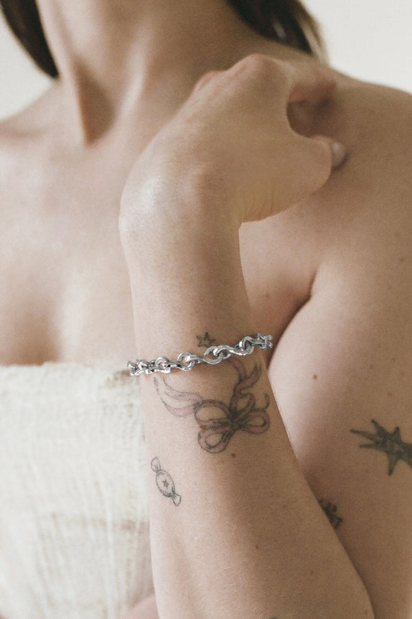 Model wearing Laura Lombardi SIlver Nuova Bracelet